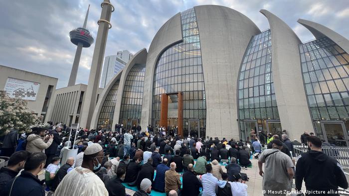 Masjid Agung Cologne Jerman Mulai Siarkan Adzan Untuk Shalat